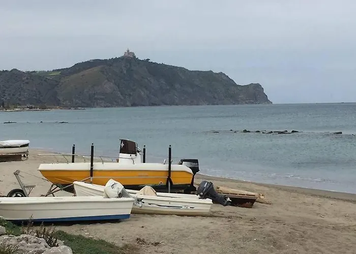 Le Stelle Del Tirreno Couette-café Falcone